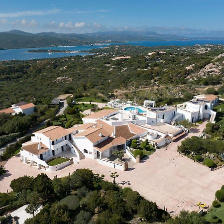 מלון Sulia House Porto Rotondo, Curio Collection By Hilton מראה חיצוני תמונה