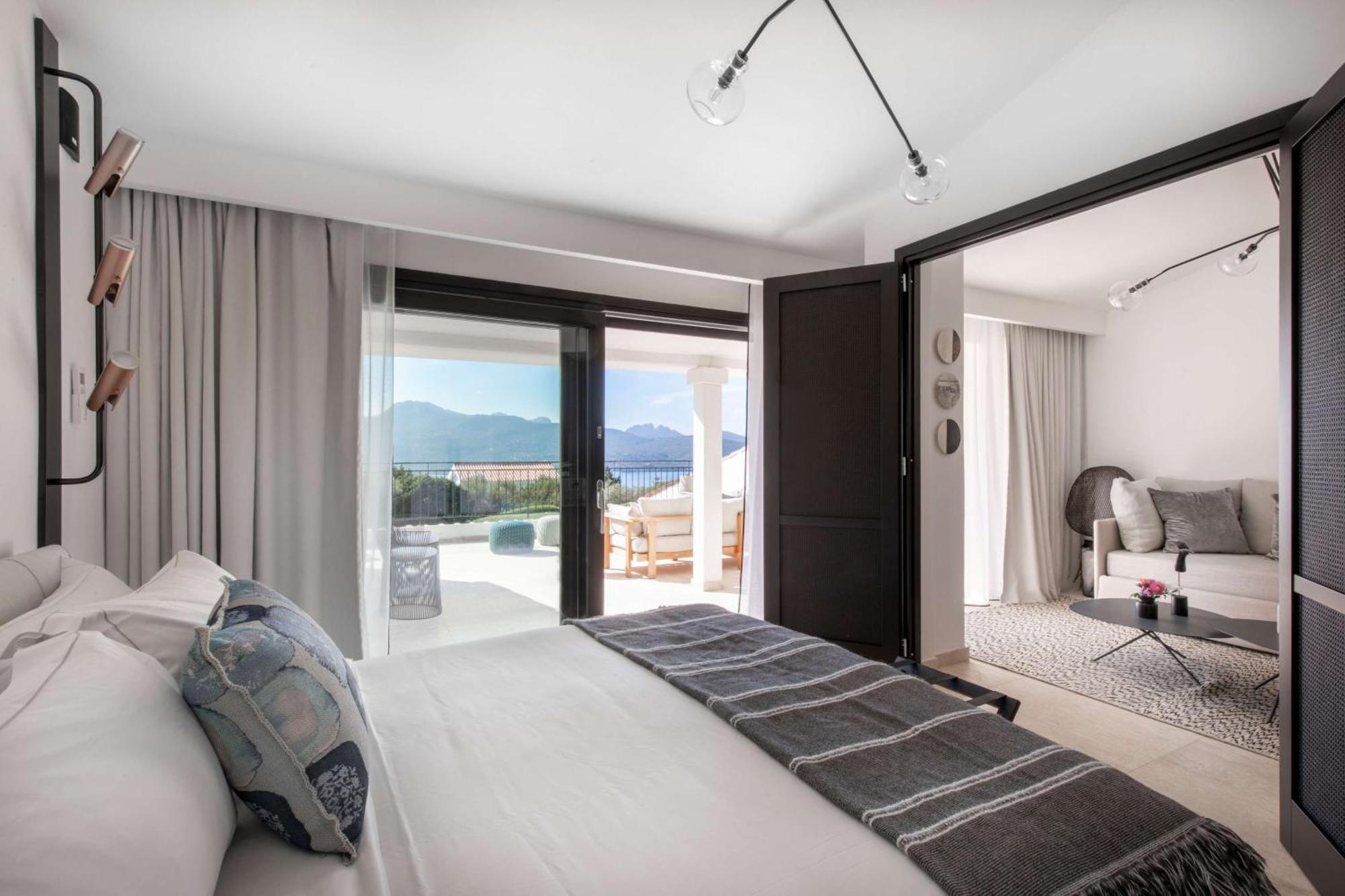 מלון Sulia House Porto Rotondo, Curio Collection By Hilton מראה חיצוני תמונה