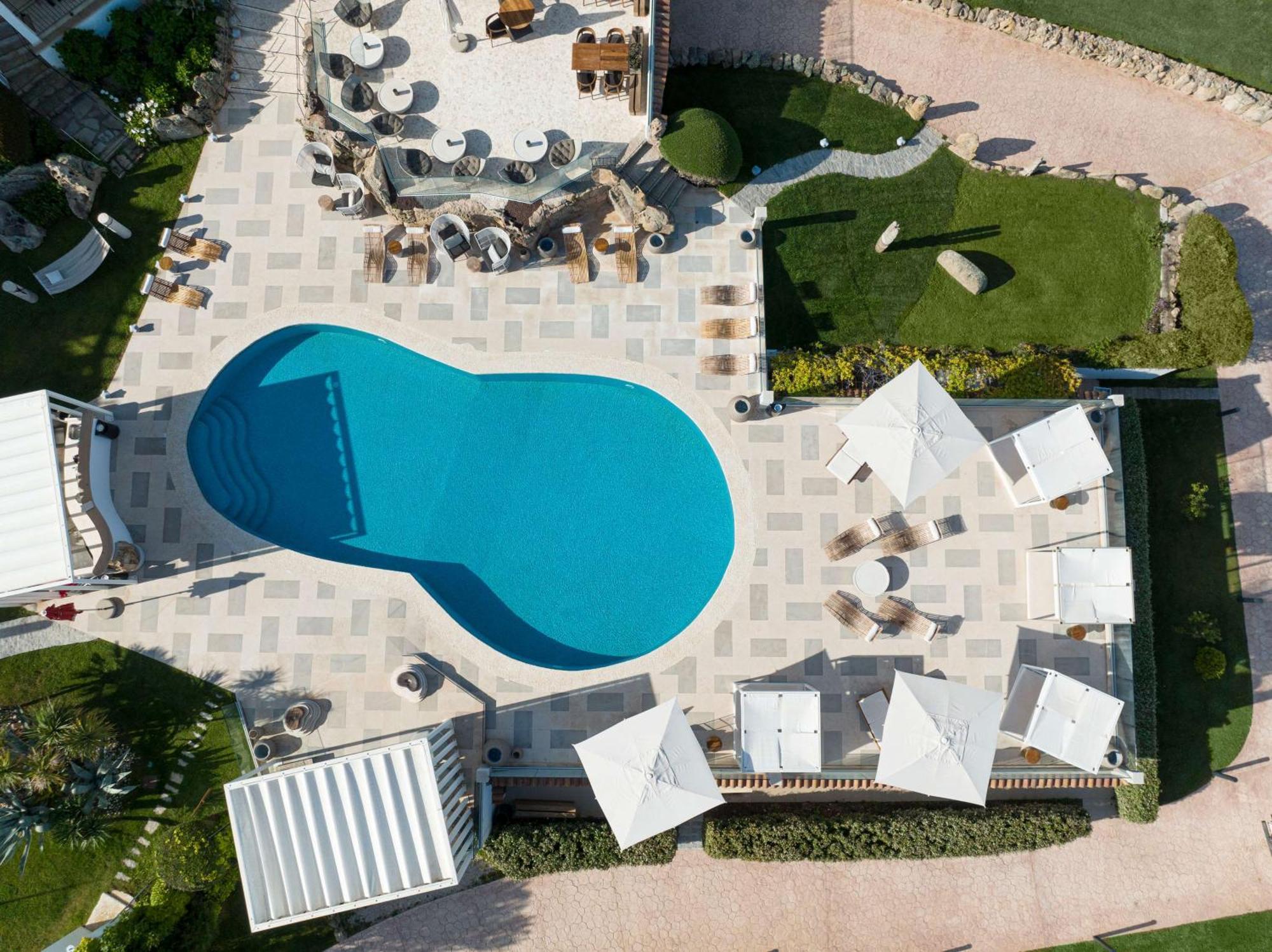 מלון Sulia House Porto Rotondo, Curio Collection By Hilton מראה חיצוני תמונה